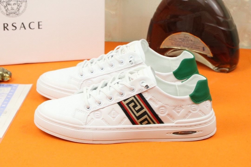 Givenchy Sneakers